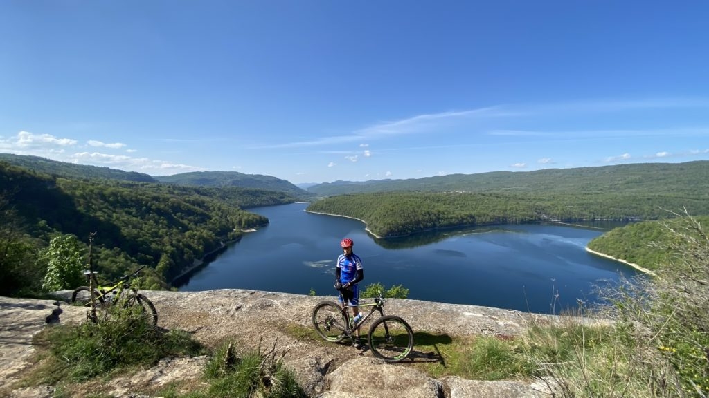 VTT TOUR DU LAC DE VOUGLANS